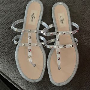Valentino Rockstud PVC 5mm Jelly Thong Slides